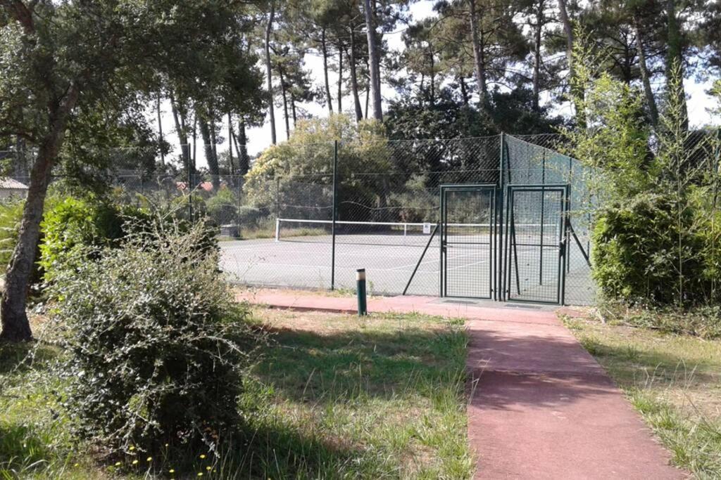 T2 Antigua Ondres Plage Avec Piscine Et Tennis Kültér fotó